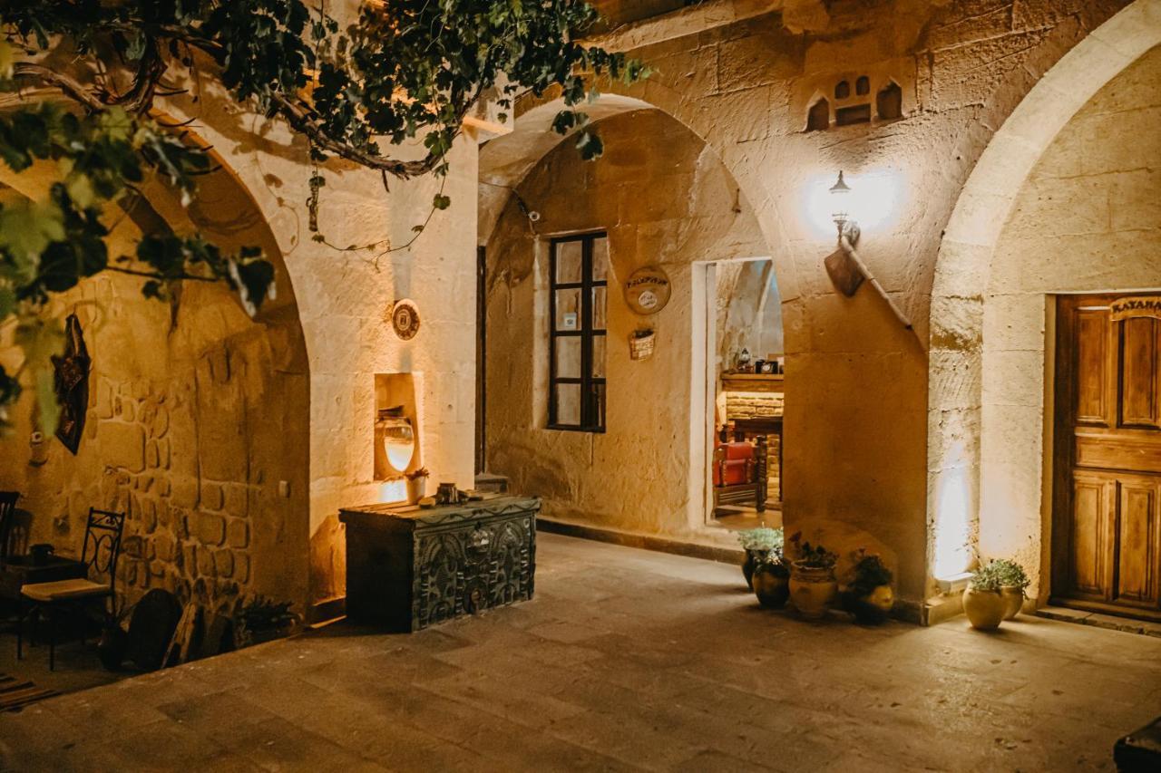 Helios Cave Kapadokya Hotel Юргюп Екстериор снимка