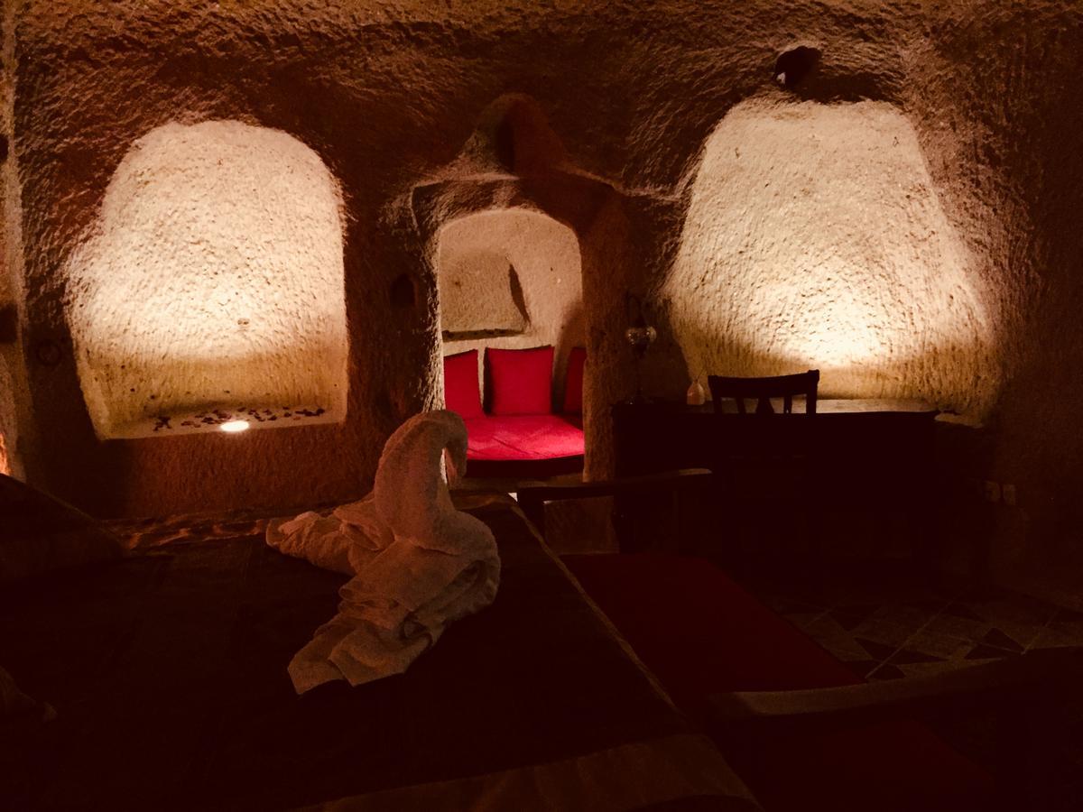 Helios Cave Kapadokya Hotel Юргюп Екстериор снимка